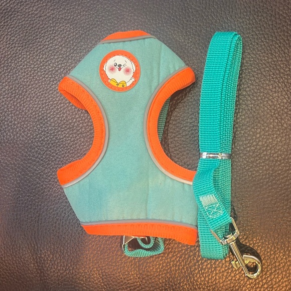 NWT CAT HARNESS AND LEASH SIZE MEDIUM - Picture 1 of 2